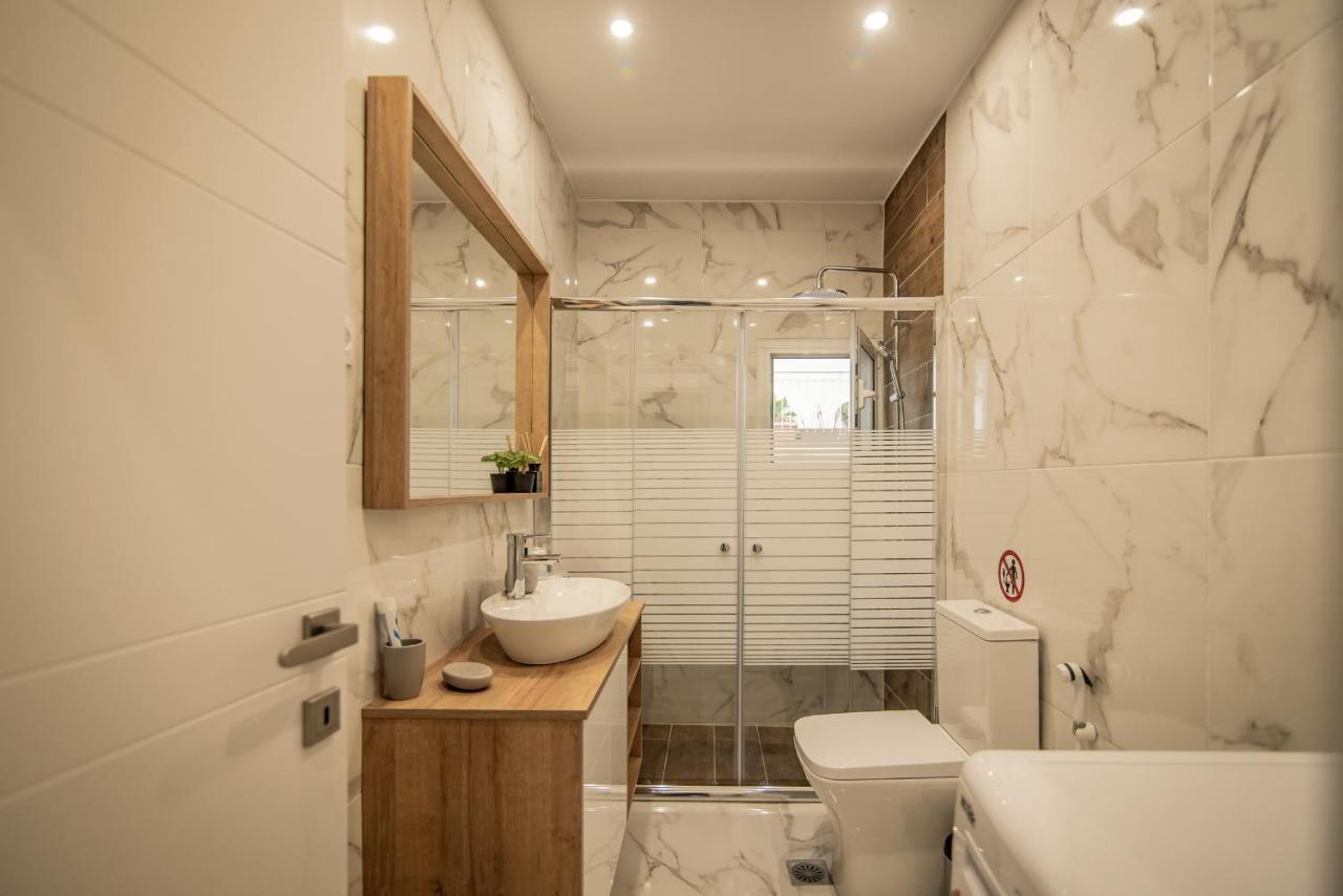 Apollo'S Apartment On Radio City Midas Home Θεσσαλονίκη Εξωτερικό φωτογραφία